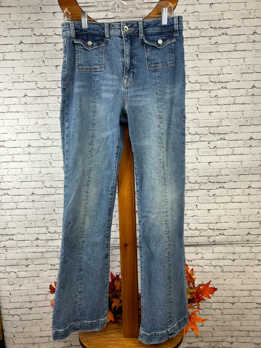 Sanctuary | Light Blue Flared Jeans with Front Flap Pockets size 29